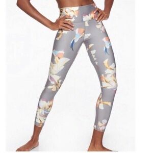 Athleta elation paradise 7/8 high rise floral leggings
